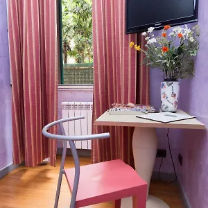 ** Bed & Breakfast Domusamor Colosseo Italy