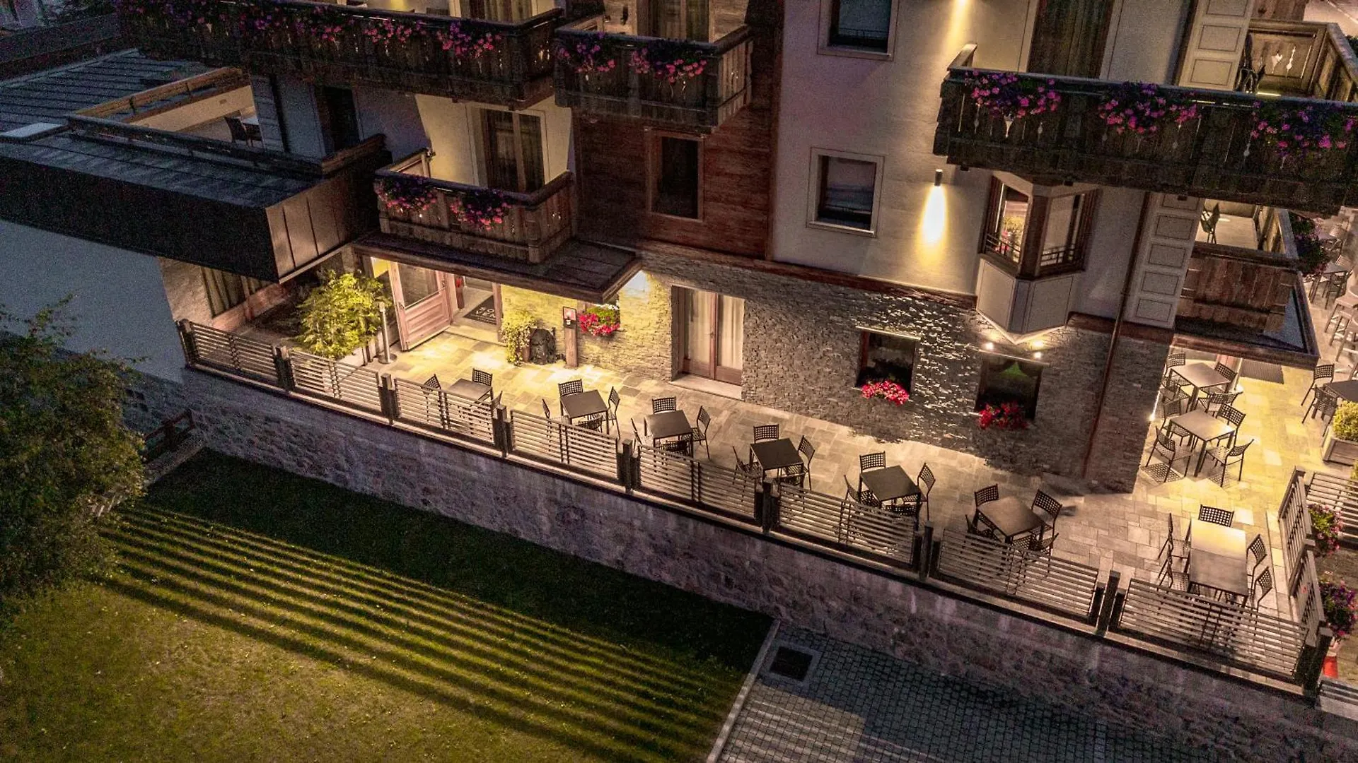 Sottovento Luxury Hospitality Hotel Bormio 4*,
