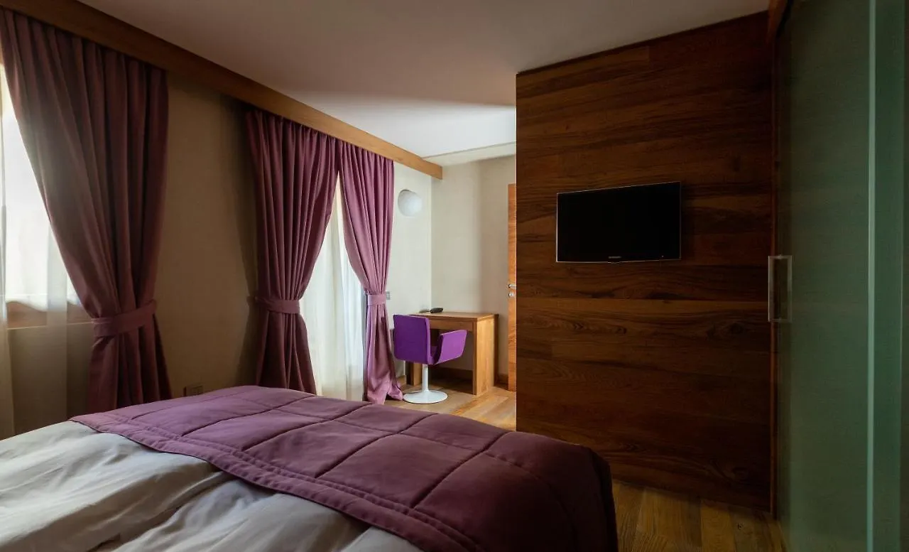 Sottovento Luxury Hospitality Hotel Bormio 4*,